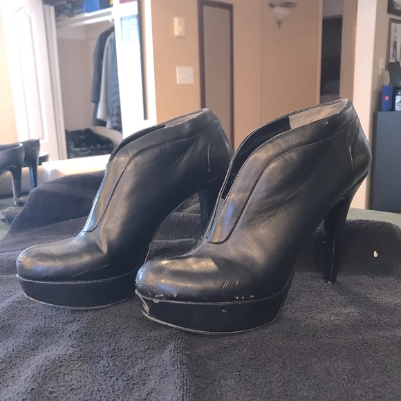 Nine West heels - Picture 1 of 6